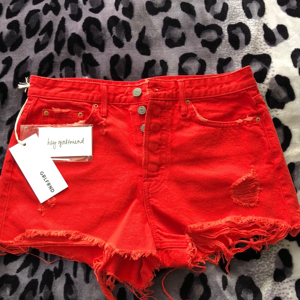 Hey Girlfriend High Rise Shorts